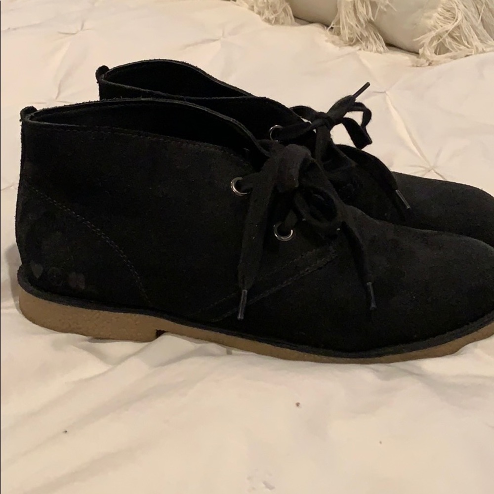 Excellent condition lucky brand black booties 9.5